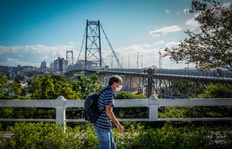 Prefeitura de Florian&oacute;polis e governo de Santa Catarina recomendam o uso de m&aacute;scaras – Foto: Ricardo Wolffenb&uuml;ttel/Divulga&ccedil;&atilde;o/ND