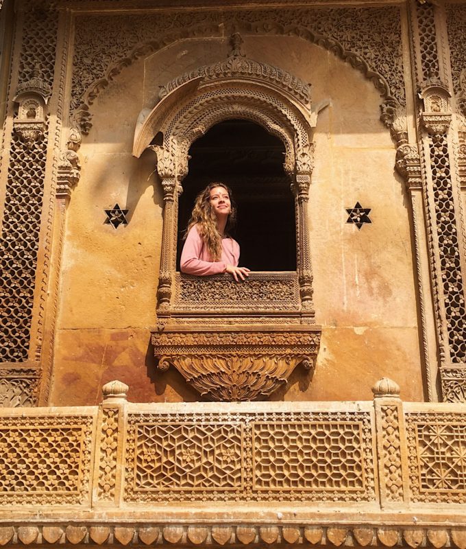 Saiba mais sobre o universo da espiritualidade , do autoconhecimento e a famosa cerimônia do cacau através da entrevista que realizei com Iza Maia