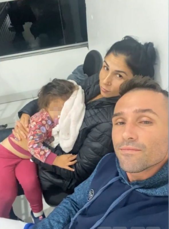 Segundo o pai, a garota ficou por seis horas em observa&ccedil;&atilde;o na unidade de sa&uacute;de – Foto: Reprodu&ccedil;&atilde;o/Internet