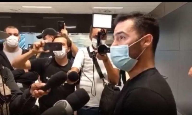 Arthur do Val falou sobre as declara&ccedil;&otilde;es ao chegar ao aeroporto de Guarulhos em S&atilde;o Paulo – Foto: Reprodu&ccedil;&atilde;o/Redes Sociais