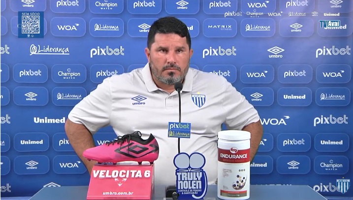 Eduardo Barroca lamenta elimina&ccedil;&atilde;o do Ava&iacute; na Copa do Brasil – Foto: Reprodu&ccedil;&atilde;o/TV Ava&iacute;