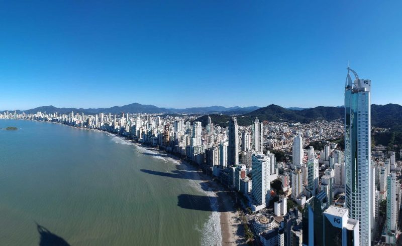 One Tower, also built by FG ​​Empreendimentos, is already the tallest building in Brazil and is also located in Balneario Camboriu.  Photo: Ilustrativa/FG/Disclosure
