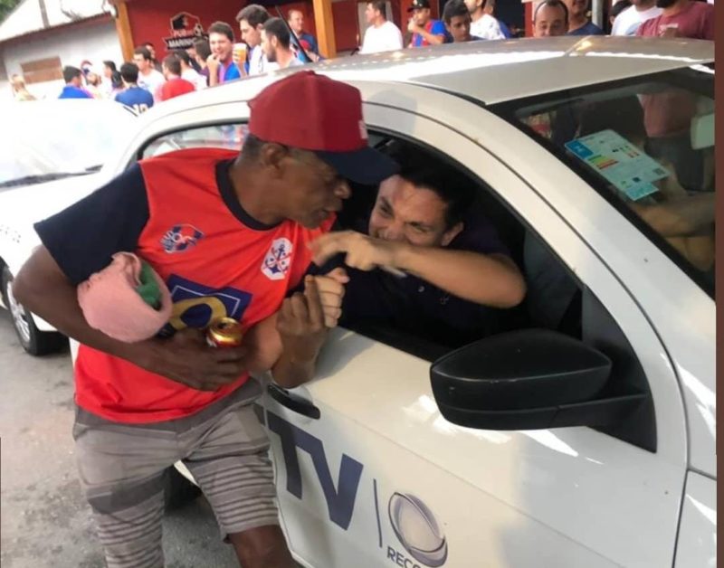 Volta e meia conversava com ele na sa&iacute;da do Gigant&atilde;o das Avenidas – Foto: Arquivo Pessoal/ND