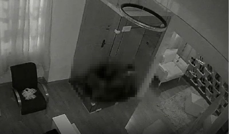 Casal foi flagrado praticando o ato dentro da loja – Foto: Reprodu&ccedil;&atilde;o