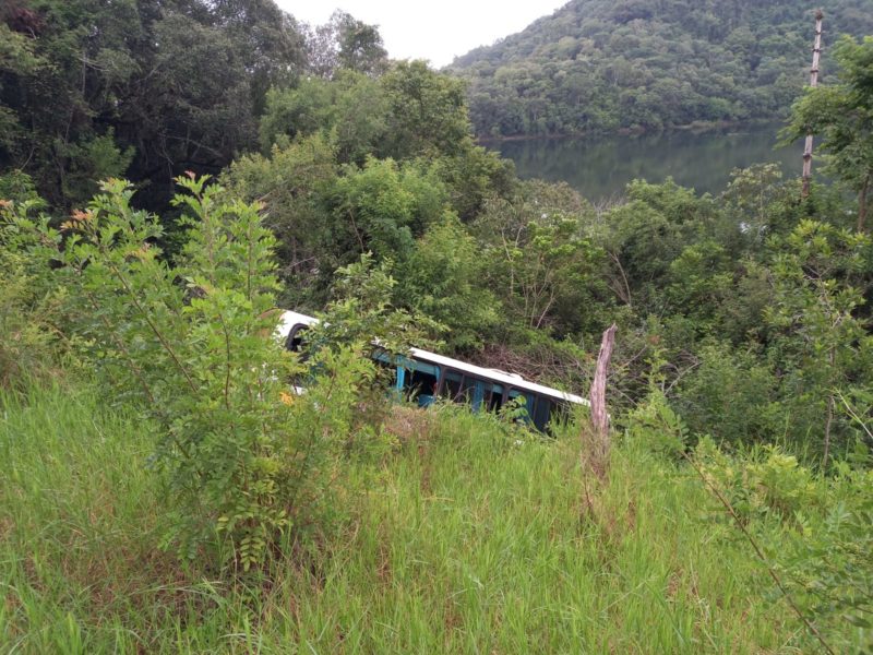 Ve&iacute;culo teve problemas mec&acirc;nicos – Foto: Corpo de Bombeiros/ND