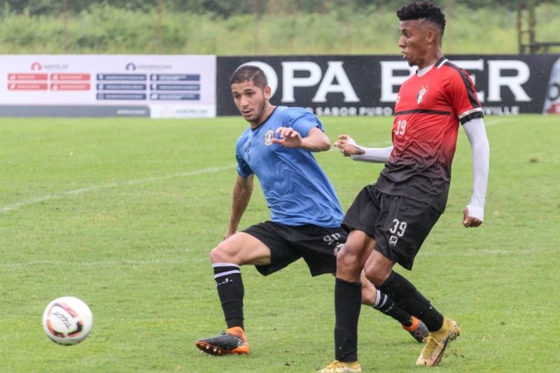 Jogo-treino aconteceu na tarde de sexta-feira (25), no CT do Morro do Meio – Foto: Vitor Forcellini/JEC/Divulga&ccedil;&atilde;o/ND