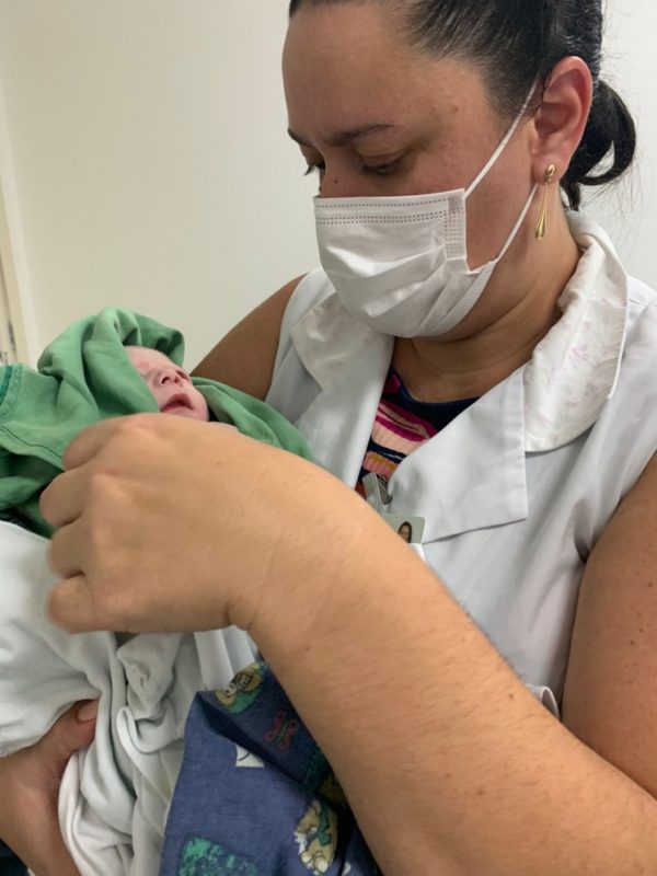 Beb&ecirc; nasceu com sa&uacute;de no AG do Garcia em Blumenau – Foto: PMB/Divulga&ccedil;&atilde;o/ND