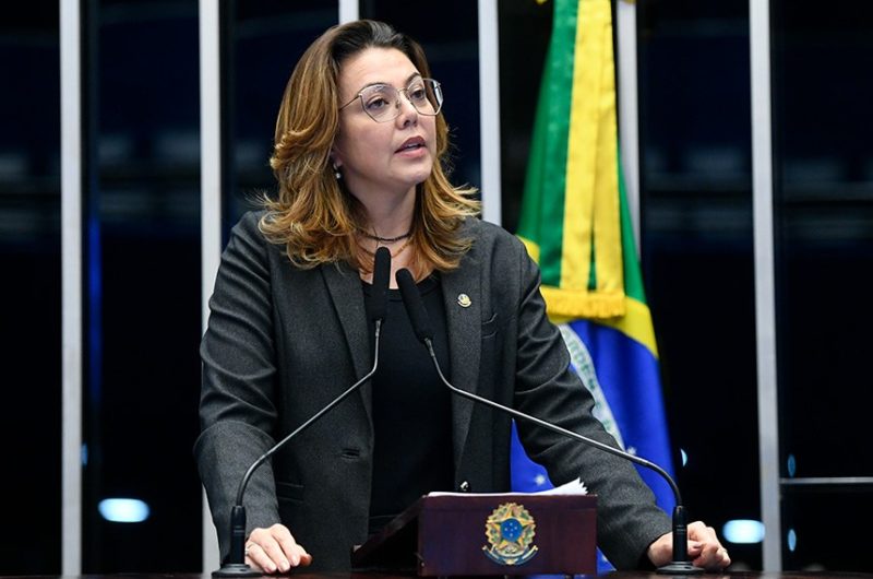 Ex-jogadora de v&ocirc;lei e senadora Leila Barros &eacute; a autora do projeto – Foto: Marcos Oliveira / Ag&ecirc;ncia Senado
