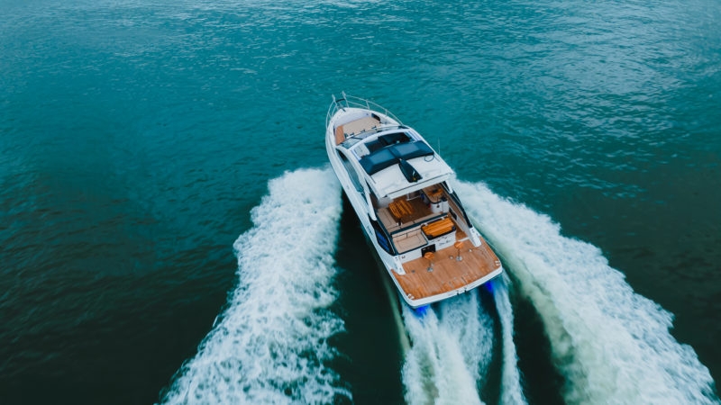 Modelo F420 Gran Coup&eacute; pode receber 14 pessoas e se transformar em um “convers&iacute;vel” – Foto: Divulga&ccedil;&atilde;o Fibrafort/ND