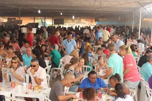 Imagem do público durante a Festa da Ovelha
