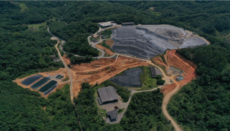 CGR Blumenau, criado em 1999, foi o primeiro aterro sanit&aacute;rio industrial licenciado em Santa Catarina e recebe res&iacute;duos classe I (perigoso) e classe II (res&iacute;duos n&atilde;o perigosos) – Foto: Veolia Brasil