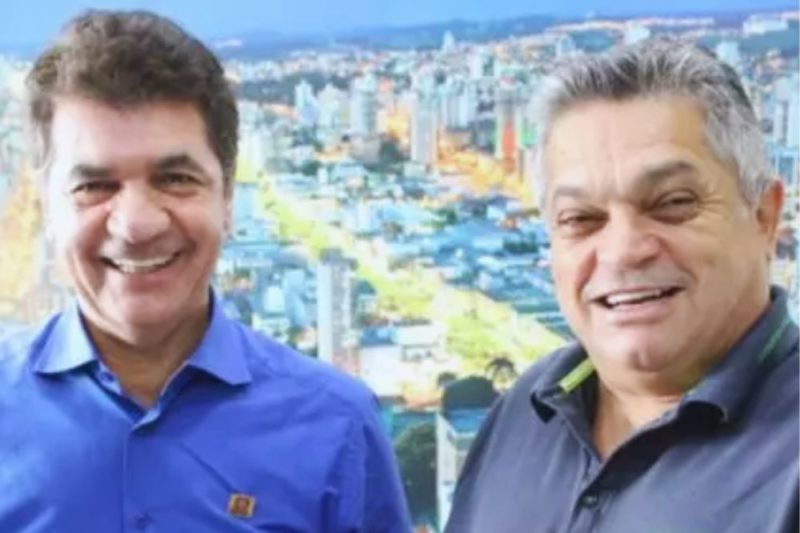 Cl&eacute;sio Salvaro e Jo&atilde;o Rodrigues, sexta-feira, em Chapec&oacute; – Foto: Divulga&ccedil;&atilde;o/ND