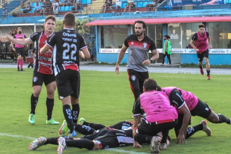 Com virada em tr&ecirc;s minutos, JEC consegue se manter na S&eacute;rie A – Foto: Vitor Forcellini/JEC/Divulga&ccedil;&atilde;o/ND
