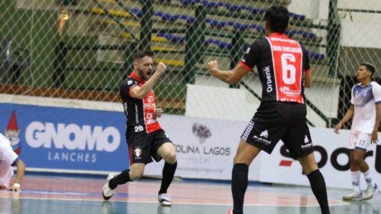 Com gols de Caio, Renatinho e Xuxa, JEC Futsal vence amistoso contra o  Carlos Barbosa, futsal