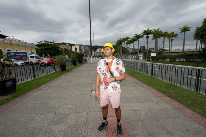 Jeferson Luiz arriscou uma ida ao Centro na expectativa de encontrar folia, mas foi embora frustado – Foto: Leo Munhoz/ND