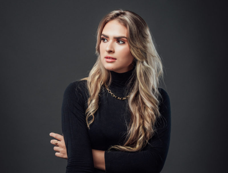 LARISSA FRANCA – Foto: Divulga&ccedil;&atilde;o