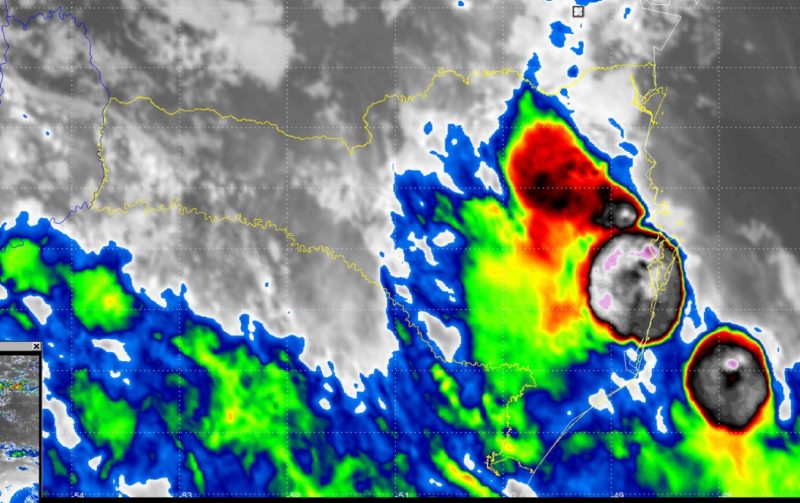 Mapa mostra a situa&ccedil;&atilde;o do tempo, em Santa Catarina: alerta m&aacute;ximo ligado para as pr&oacute;ximas horas – Foto: Defesa Civil/divulga&ccedil;&atilde;o/ND