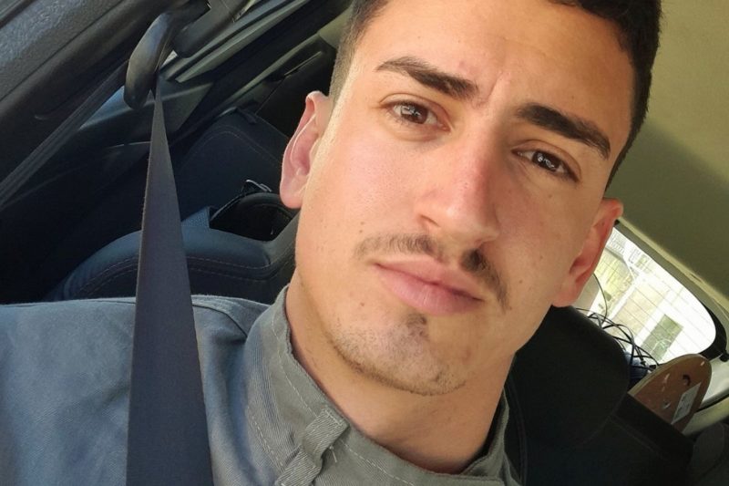 Matheus morreu ap&oacute;s sofrer choque em pra&ccedil;a de Barra Velha – Foto: Internet