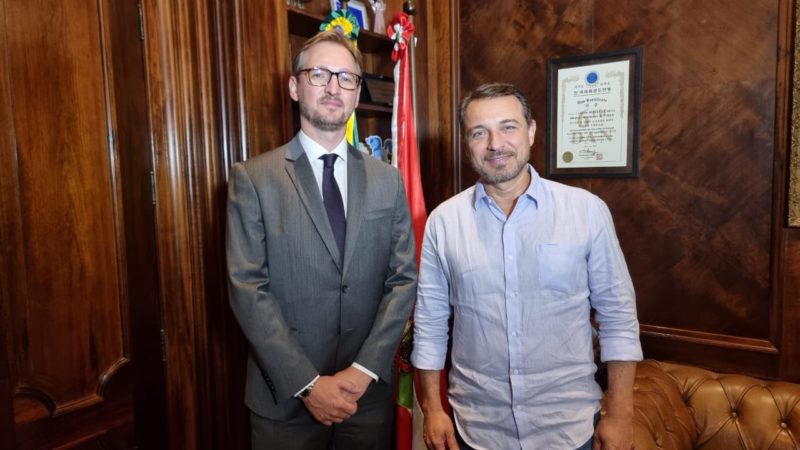 Governador Carlos Mois&eacute;s da Silva escolheu Marcos Probst como novo desembargador de do TJSC – Foto: Redes Sociais/Divulga&ccedil;&atilde;o/ND