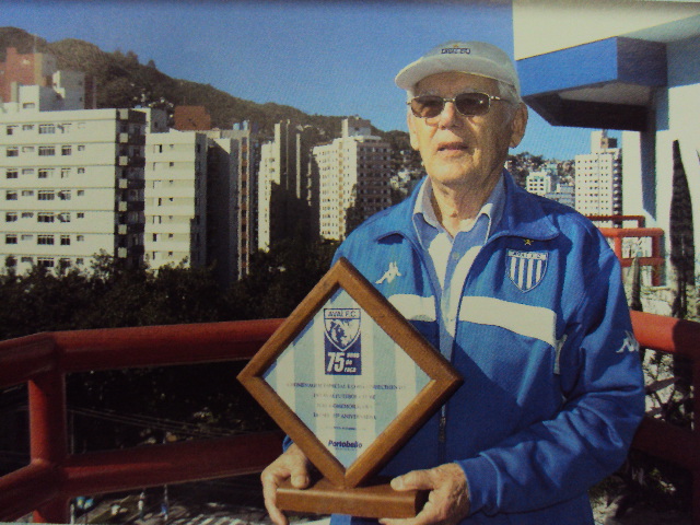 Nereu do Vale Pereira