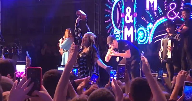 Show ocorreu nesta sexta-feira em Chapec&oacute; – Foto: Reprodu&ccedil;&atilde;o/ND