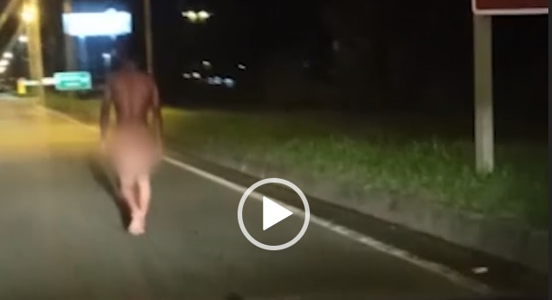 Homem completamente nu andando pela marginal da BR-101, em Joinville – Foto: Reprodu&ccedil;&atilde;o v&iacute;deo/Divulga&ccedil;&atilde;o ND