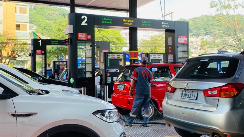 Gasolina pode ultrapassar os R$ 8 em Santa Catarina &#8211; Foto: Danilo Duarte/ND