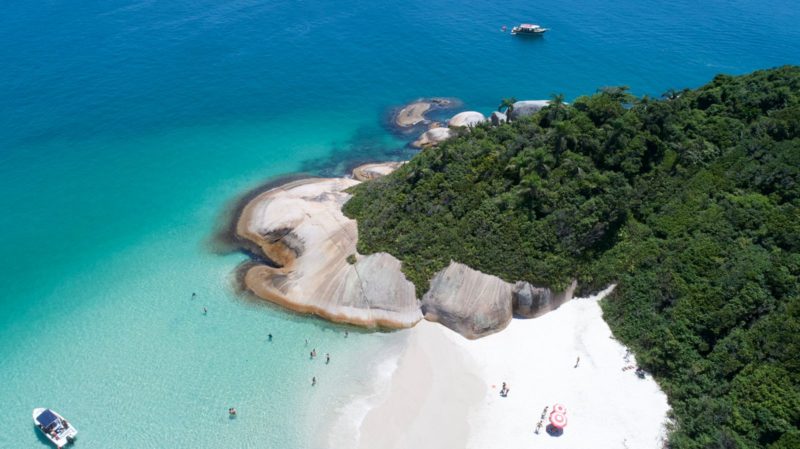 Document&aacute;rio “Por que Florian&oacute;polis” conta com imagens de lugares paradis&iacute;acos da Ilha. – Foto: B7 Films/Divulga&ccedil;&atilde;o/ND