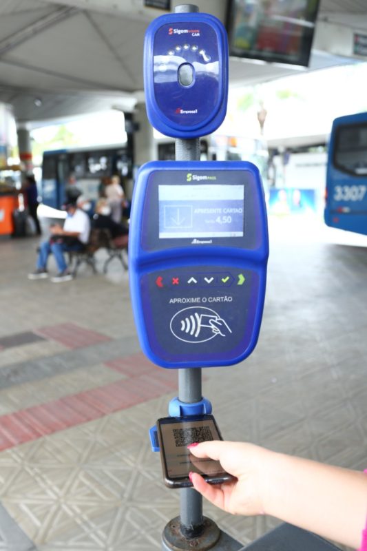 O aplicativo ser&aacute; lan&ccedil;ado na pr&oacute;xima quarta-feira (23), facilitando a compra e recarga do vale transporte – Foto: Leonardo Sousa/PMF/Divulga&ccedil;&atilde;o/ND