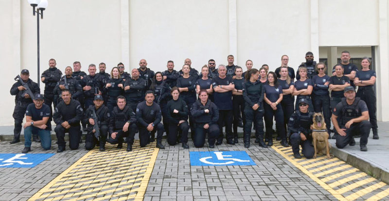 Mais de 100 policiais penais participaram da ação