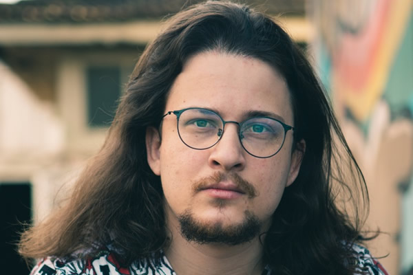 RENAN EDUARDO BELGROWICZ 