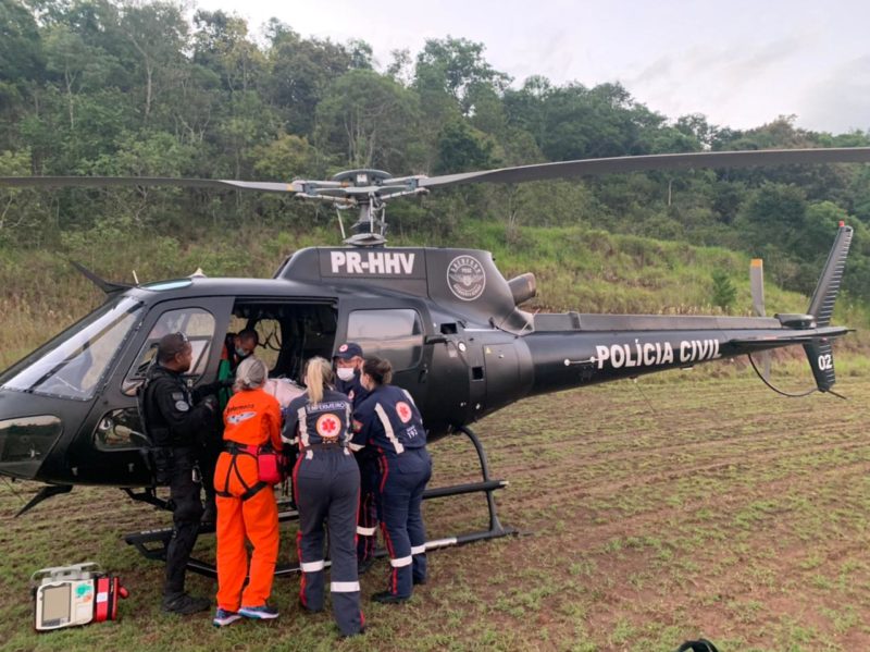 V&iacute;tima foi socorrida em estado grave. – Foto: SAER Fron/Divulga&ccedil;&atilde;o/ND