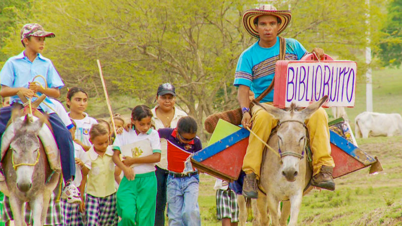 Luis Soriano era fascinado pela leitura desde pequeno e formou-se em Literatura Espanhola. – Foto: Valentina Canavesio/Ayoka Productions/ND