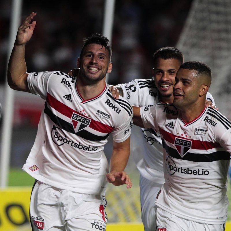 São Paulo é o time que mais realizou cruzamentos no Campeonato Paulista