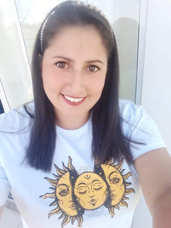 Teresinha era costureira e moradora de petrol&acirc;ndia. – Foto: Internet/Teresinha Ferreira/ND