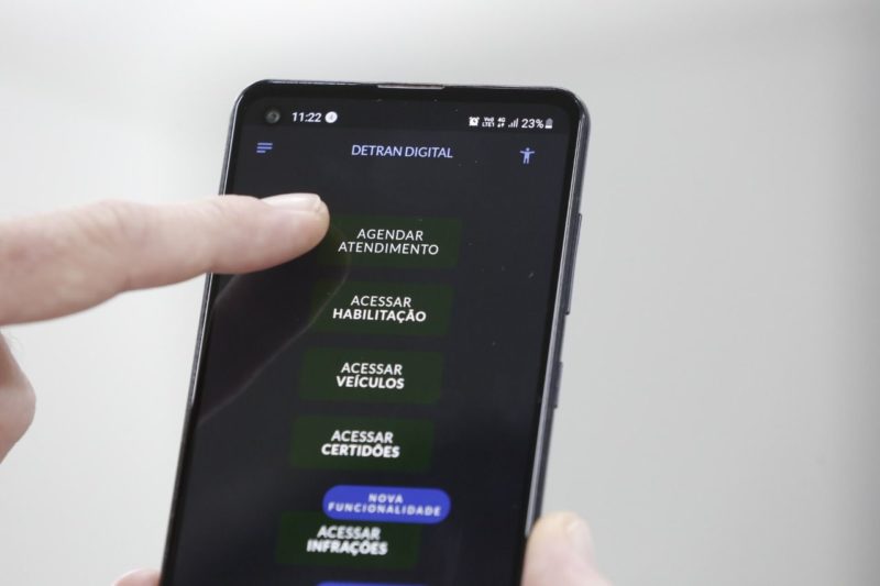 App multas de trânsito