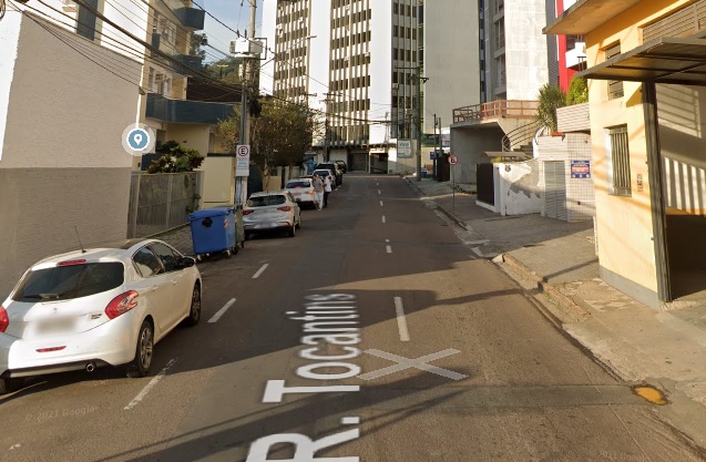 Caso de viol&ecirc;ncia dom&eacute;stica foi registrada em mesma rua que ocorreu feminic&iacute;dio em Blumenau – Foto: Reprodu&ccedil;&atilde;o/Google Maps/ND