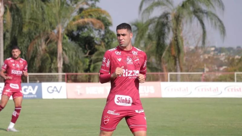 Zagueiro &eacute; esperado para refor&ccedil;ar sistema defensivo da Chapecoense – Foto: Douglas Monteiro/Vila Nova/ND