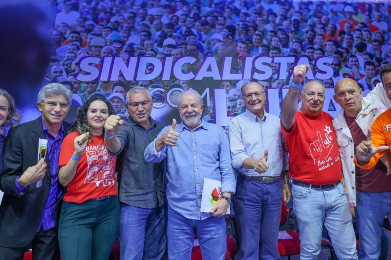 Lula, Alckmin e representantes das principais centrais sindicais brasileiras, em S&atilde;o Paulo – Foto: Ricardo Stuckert/Divulga&ccedil;&atilde;o/ND
