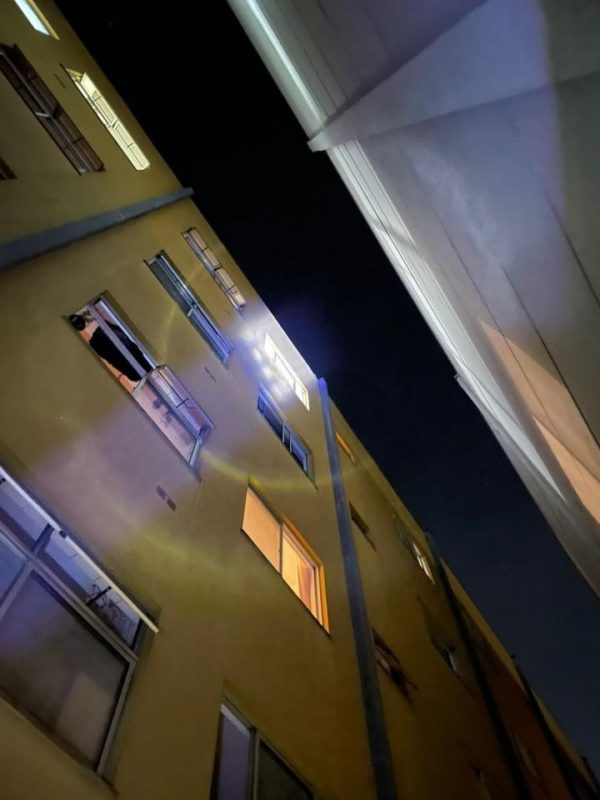 Criança caiu do 4º andar do edifício &#8211; Foto: Polícia Militar/ND