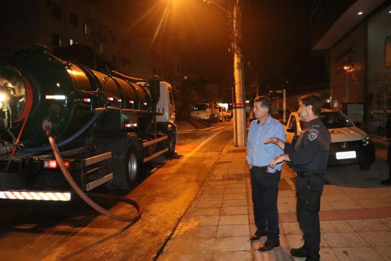 Prefeito Top&aacute;zio Neto acompanhou as opera&ccedil;&otilde;es – Foto: PMF/Divulga&ccedil;&atilde;o/ND