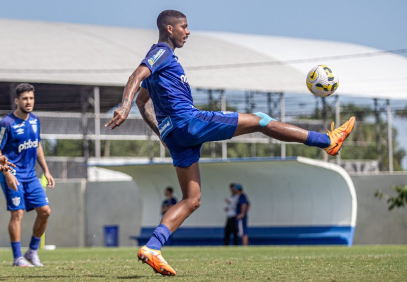 Jean Pyerre; antes do Guerrero a principal contrata&ccedil;&atilde;o do Ava&iacute; para a S&eacute;rie A 2022 est&aacute; devendo- Foto: Ava&iacute; FC/Divulga&ccedil;&atilde;o/ND