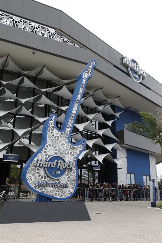 Guitarra no Hard Rock Live Florian&oacute;polis ser&aacute; desmontado – Foto: ND