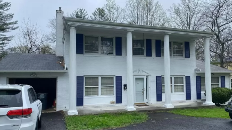 Casa com an&uacute;ncio bizarro viraliza na internet – Foto: Zillow.com/Reprodu&ccedil;&atilde;o