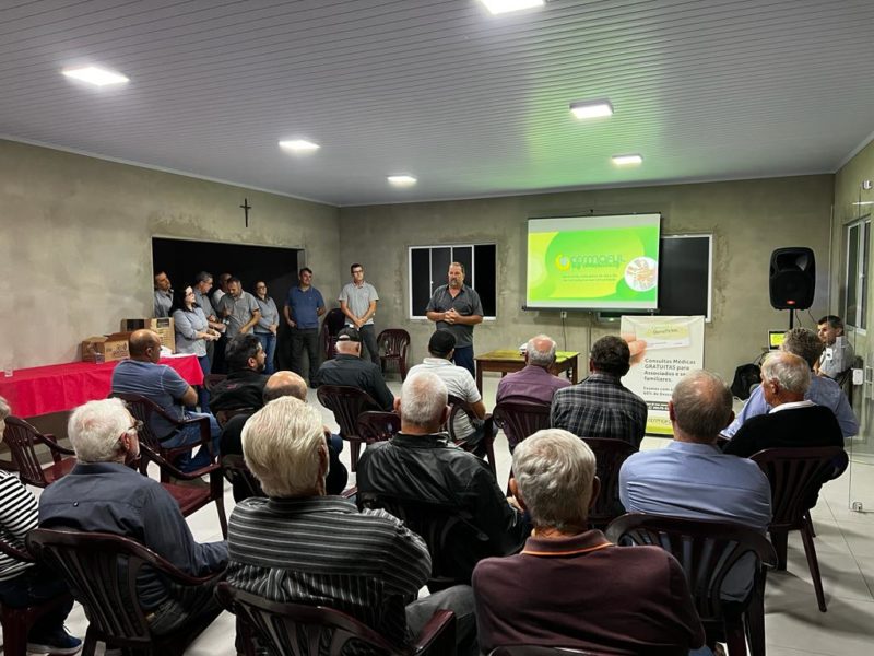 Reuni&otilde;es com pequenos n&uacute;cleos prestam contas da contabilidade a associados de cooperativa. – Foto: Divulga&ccedil;&atilde;o