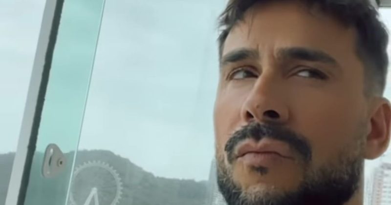 J&uacute;lio Rocha brinca que quer se mudar para Balne&aacute;rio Cambori&uacute; – Foto: Reprodu&ccedil;&atilde;o/Internet