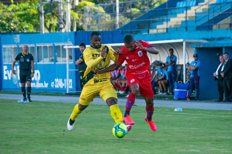Marc&iacute;lio saiu na frente, mas a Serpente empatou minutos depois – Foto: Davi Lopes/ Marc&iacute;lio Dias
