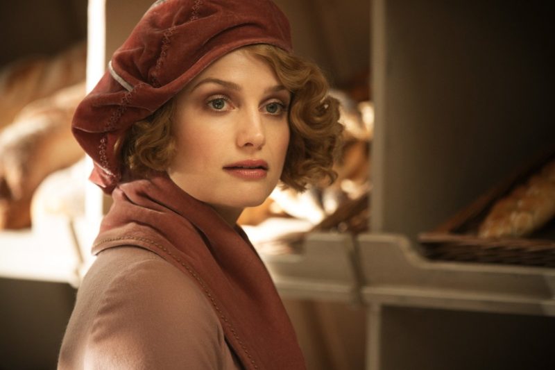 Personagem Queenie Goldstein é interpretada por Alison Sudol – Foto: Internet/Reprodução/ND
