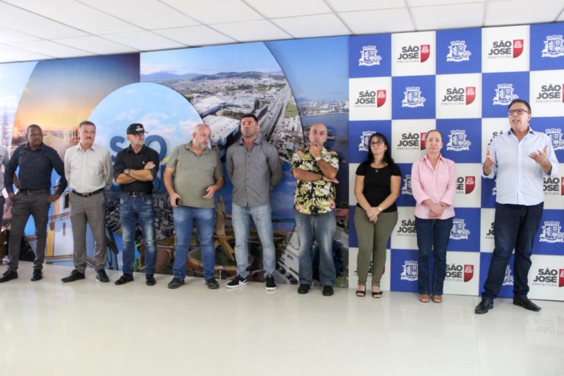 Evento marcou a assinatura do termo Bolsa Atleta