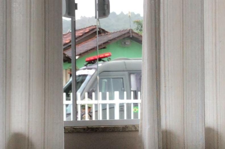 exército no bairro araquari 